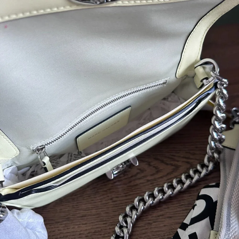 NWT! New Marc Jacobs J Marc Shoulder Bag -Smooth leather -Tender Yellow